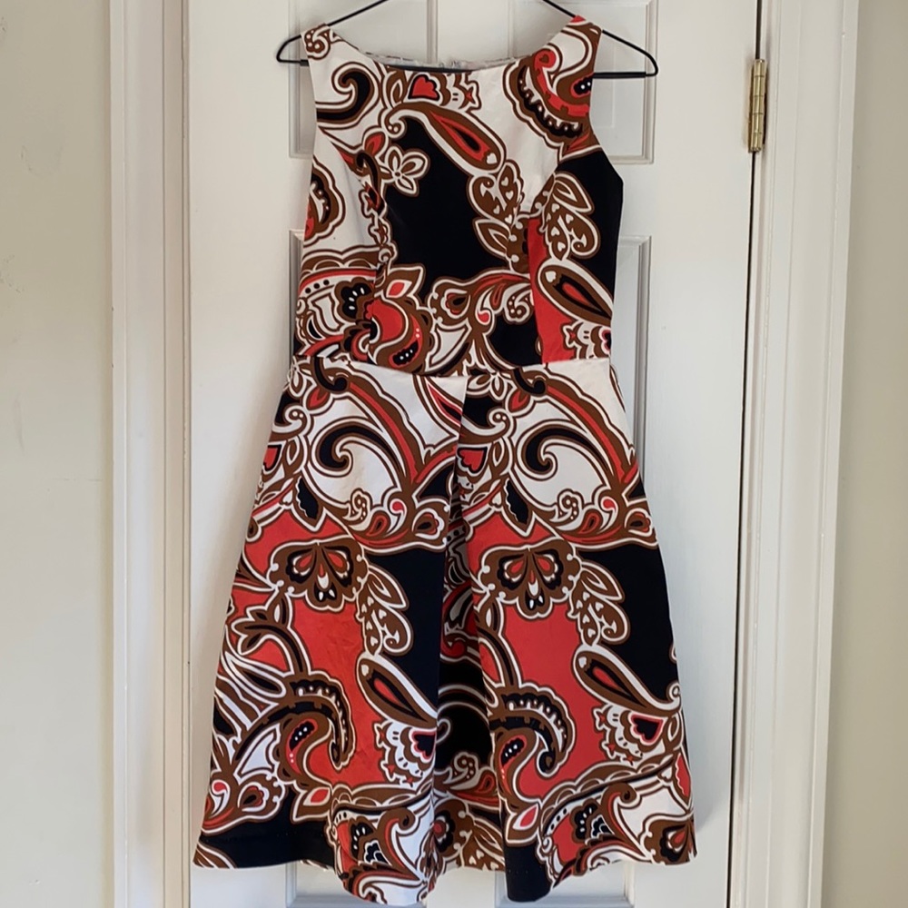 Merona sleeveless paisley cotton/spandex full skirt self belt dress Size 2